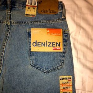 Denizen BNWT MENS 281 straight fit jeans